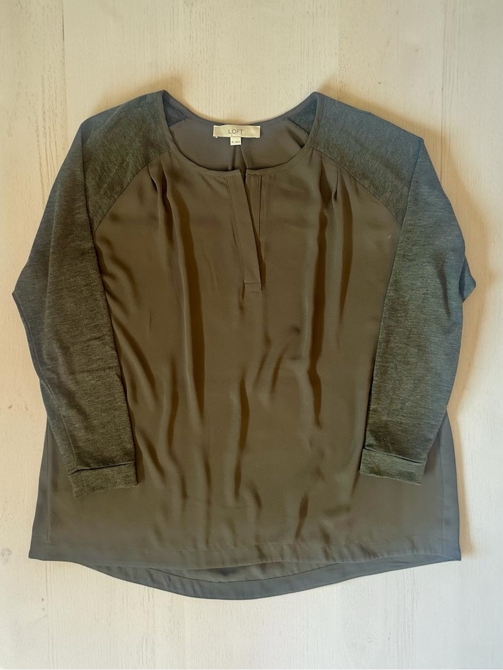 LOFT Olive Mixed-Material Long Sleeve Pullover Blouse Woman Size M